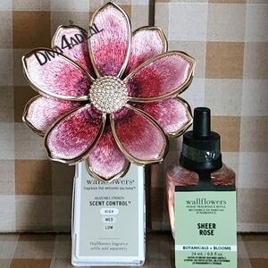 Bath & Body Works EMBROIDERY FLOWER Wallflower Plug & Refill 2PC Bundle
